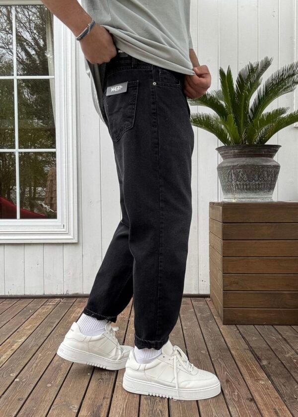 BOYFRIEND JEANS - BLACK