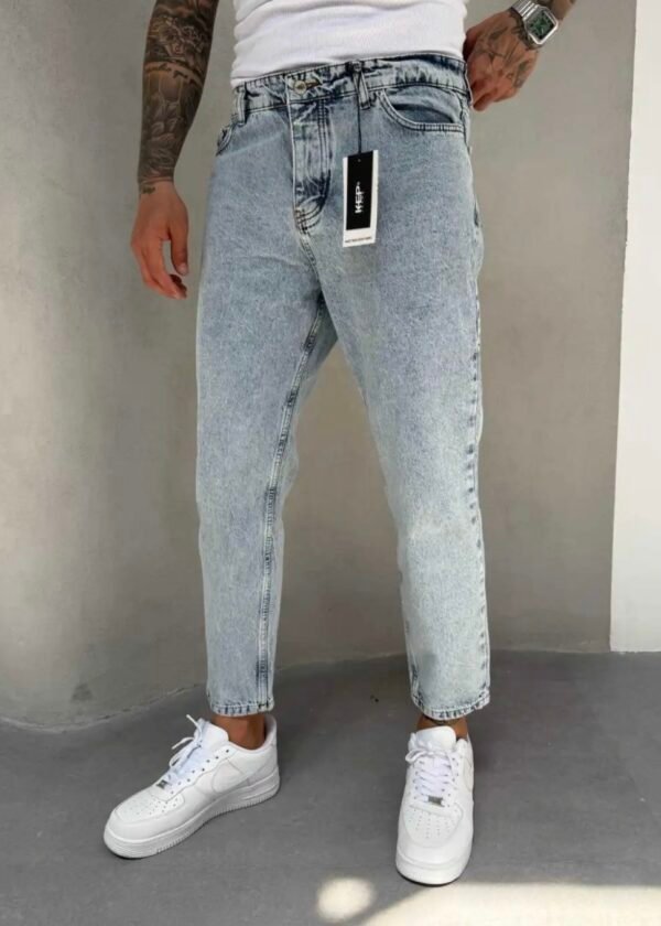 BOYFRIEND JEANS - ICE WASH