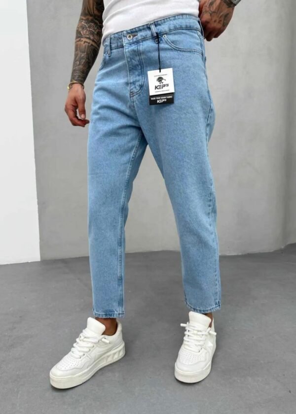 BOYFRIEND JEANS - BABY BLUE