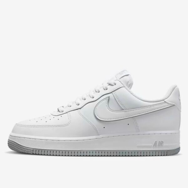 Screenshot NIKE AIR FORCE LOW 07 WHITE GREY CONTOUR 1