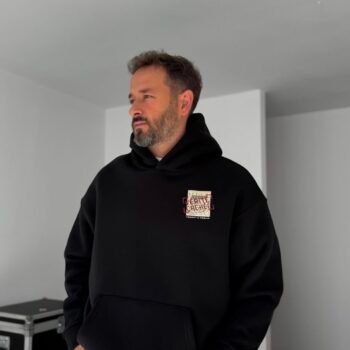 Screenshot VERITE CACHE HOODIE - BLACK