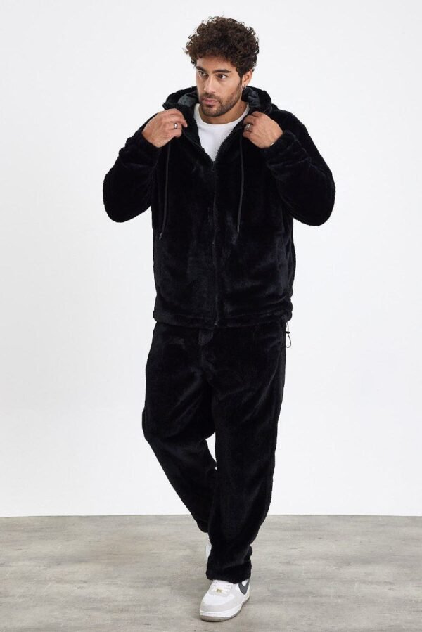 COZY ZIPPER HOODIE - BLACK