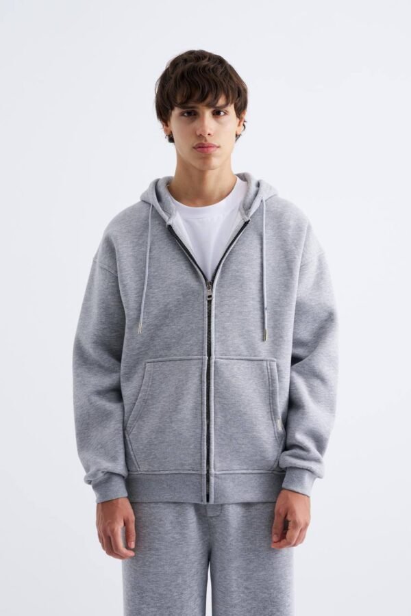 ESSENTIAL ZIPPER HOODIE - GREY