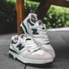 NB 550 WHITE/TEAM FOREST GREEN