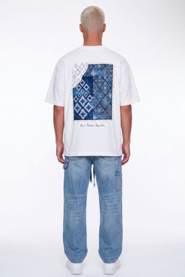 Screenshot FAR FROM BASIC T-SHIRT - WHITE