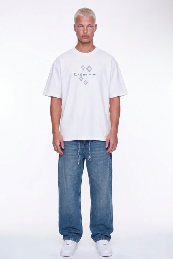 Screenshot FAR FROM BASIC T-SHIRT - WHITE